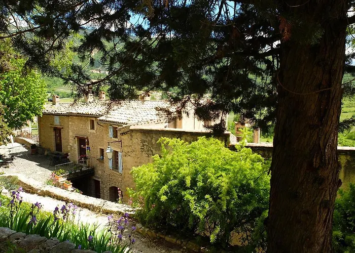 D'hotes De L'abbaye Bed & Breakfast